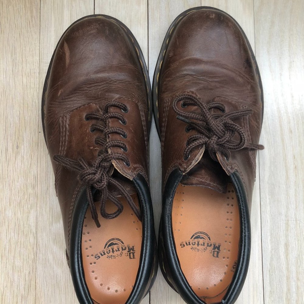 Vintage Dr. Marten Brogues